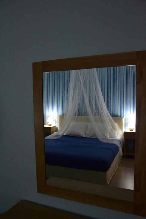 Valente Perlia Rooms Poros Town Exterior photo